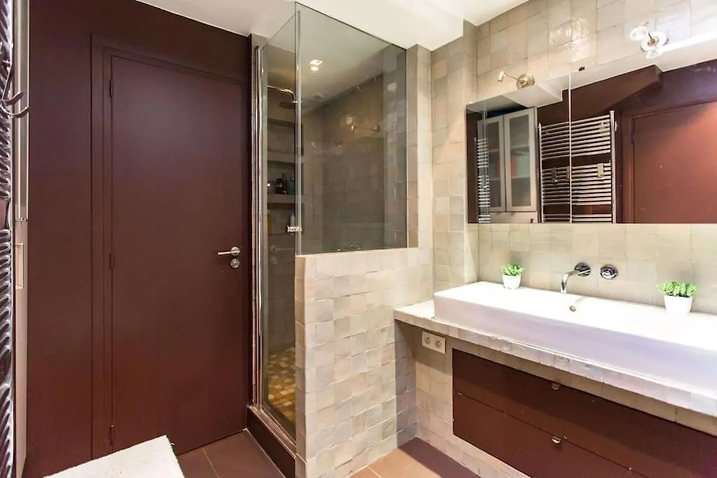 Marais District - Superb 3 Bedroom Flatent باريس 0*,